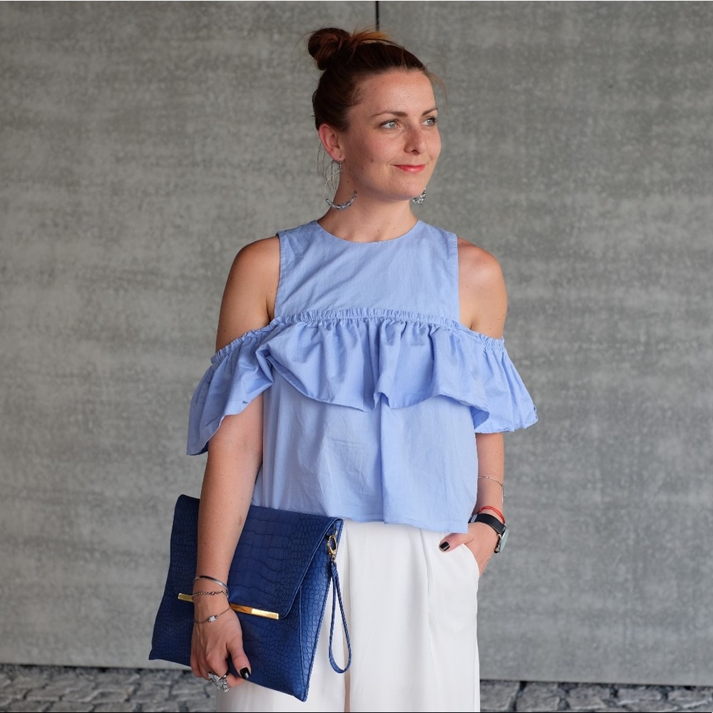 Light blue ZARA cotton summer top